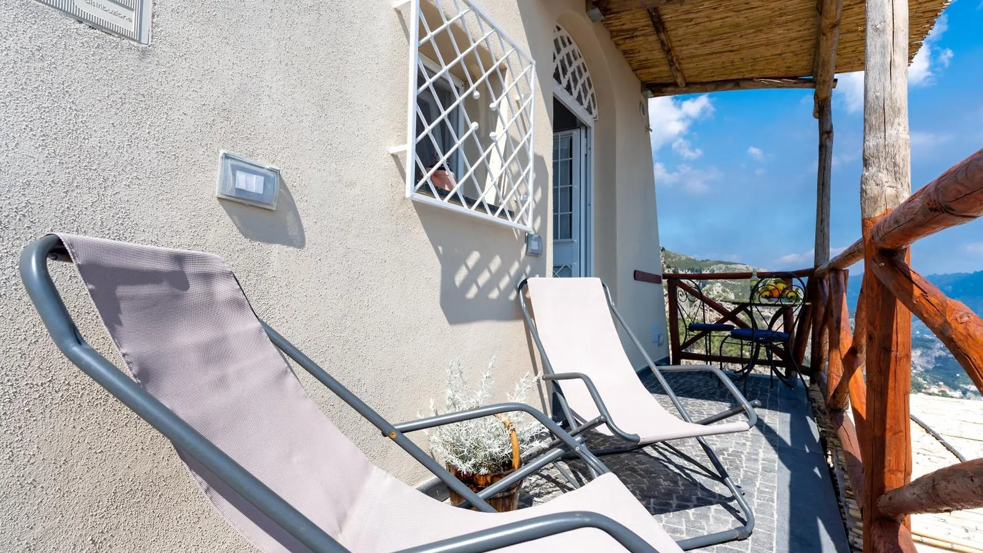 Jori Vista Amalfi Villa Feriehus
